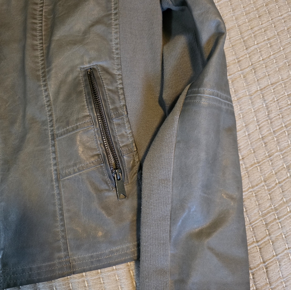 Grey Faux Leather Jacket - Picture 4 of 8